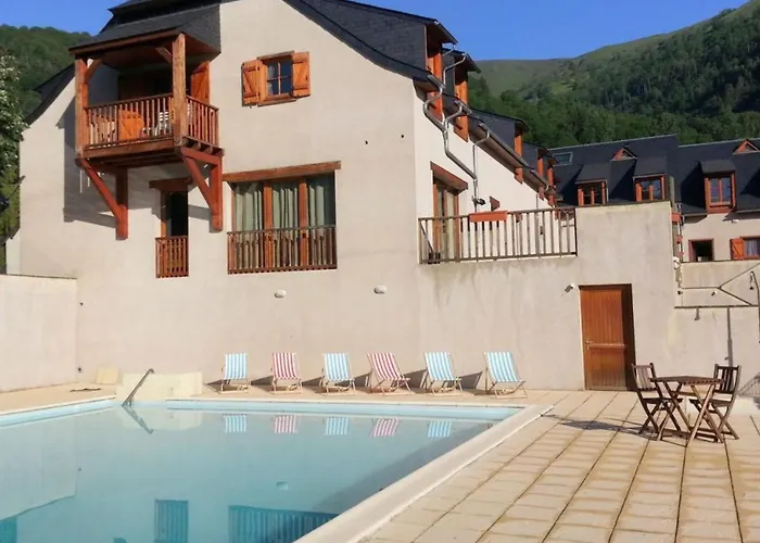 Chaleureux, 2 Pieces Pour 4 Personnes Avec Acces Piscine - Fr-1-504-424 *