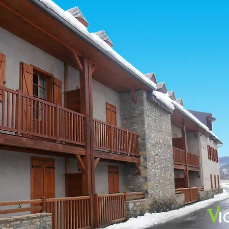 Confort 2 Pieces A Avec Piscine Et Proche Saint-lary-soulan - Fr-1-504-424 Apartment