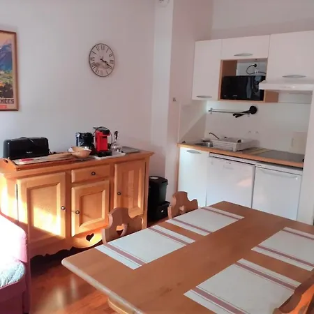 Apartment Confort 2 Pieces A Avec Piscine Et Proche Saint-lary-soulan - Fr-1-504-424