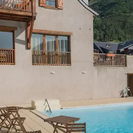 Chaleureux, 2 Pieces Pour 4 Personnes Avec Acces Piscine - Fr-1-504-424 Vignec