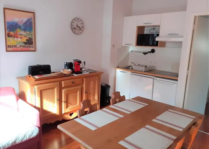 Apartment Chaleureux, 2 Pieces Pour 4 Personnes Avec Acces Piscine - Fr-1-504-424