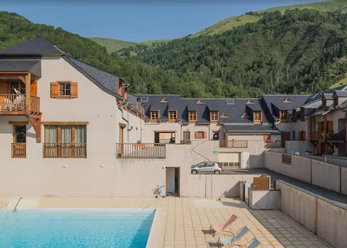 Chaleureux, 2 Pieces Pour 4 Personnes Avec Acces Piscine - Fr-1-504-424 Apartment *