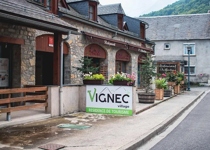 Chaleureux, 2 Pieces Pour 4 Personnes Avec Acces Piscine - Fr-1-504-424 Vignec